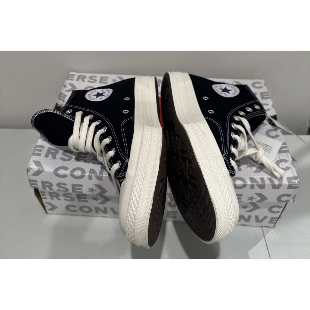 COMME DES GARÇONS PLAY M11W13 Converse Chuck 70OG Single Heart Hi Sneakers Black - Picture 7 of 15